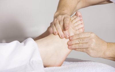 10 Surprising Benefits Of A Leg Massage